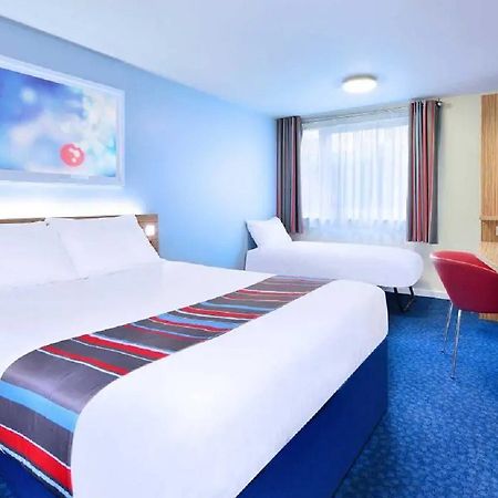 Travelodge London Greenwich High Road Bagian luar foto