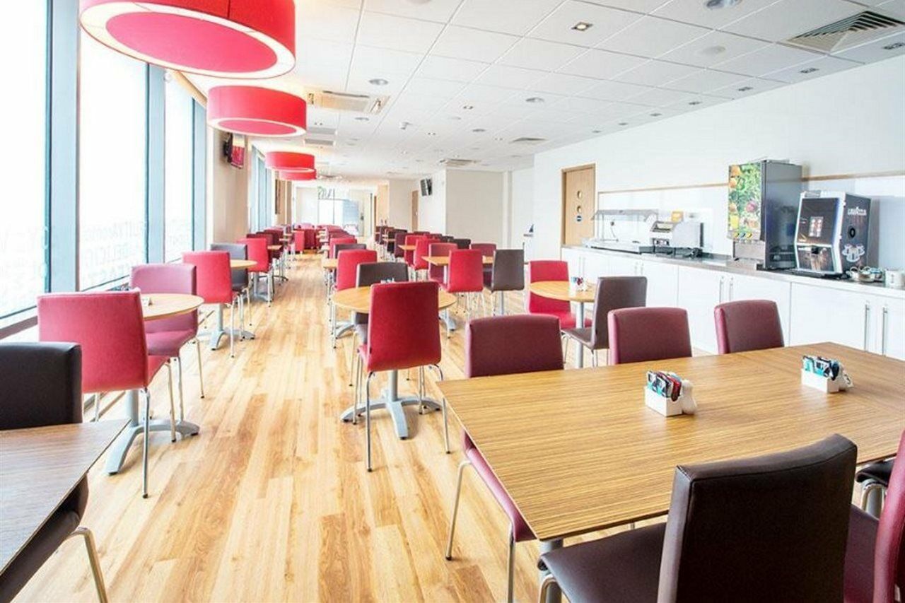 Travelodge London Greenwich High Road Bagian luar foto