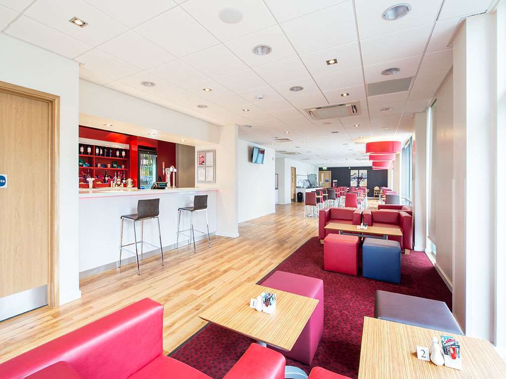 Travelodge London Greenwich High Road Restoran foto